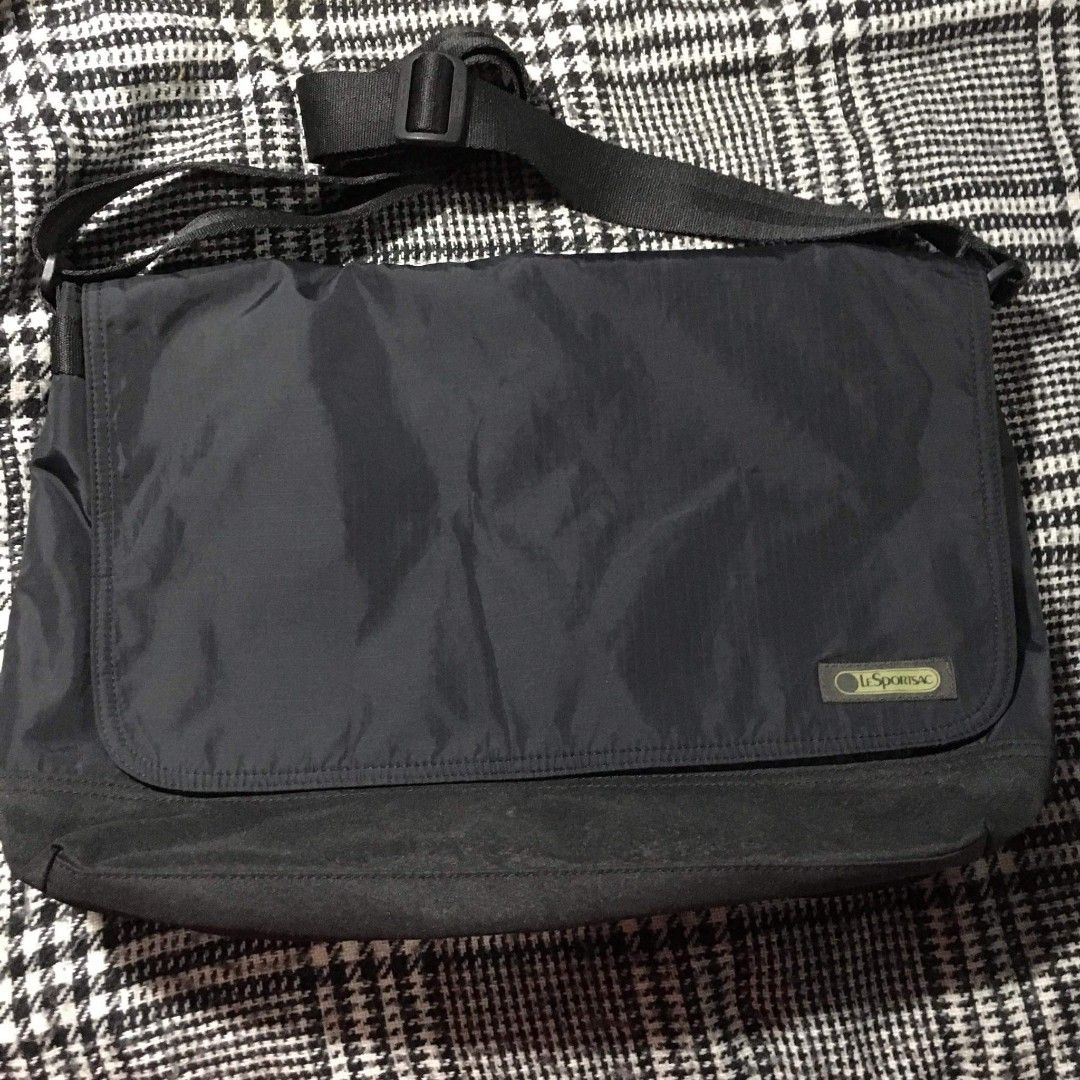 Lesportsac messenger backpack outlet