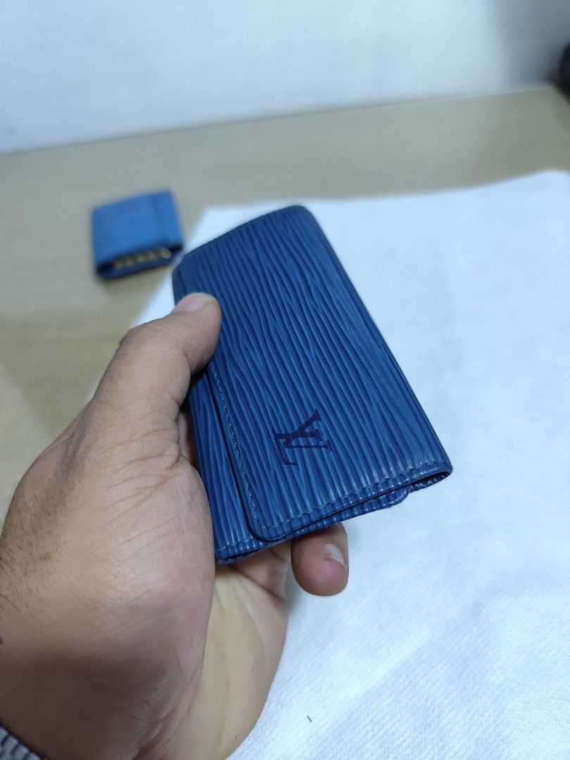 Lv epi (Category: Luxury Bags & Wallets) located in Manila. Submitted by mistej (Listing ID 1295215760, Image 2). Description: lv epi blue key holder vintage authentic guaranteed chek detaild of condition.