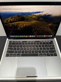 MacBook Pro 2019 13 with Touchbar - Spacegray | 16GB/256GB