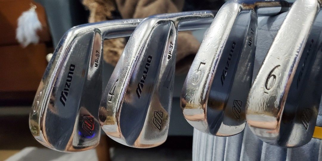 Mizuno mp37 2025