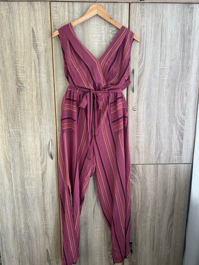 Monteau Los Angeles Jumpsuit Women s Fashion Dresses Sets Jumpsuits on Carousell