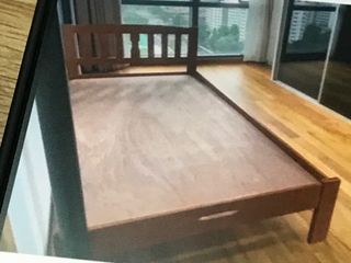 (Category: ) located in . Submitted by orchiddgreenboat (Listing ID 1295327159, Image 1). Description: .