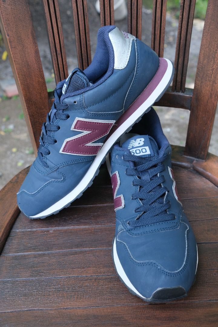 New balance 500 Navy Blue GM500NAB Size 41.5 Fesyen Pria Sepatu Sneakers di Carousell