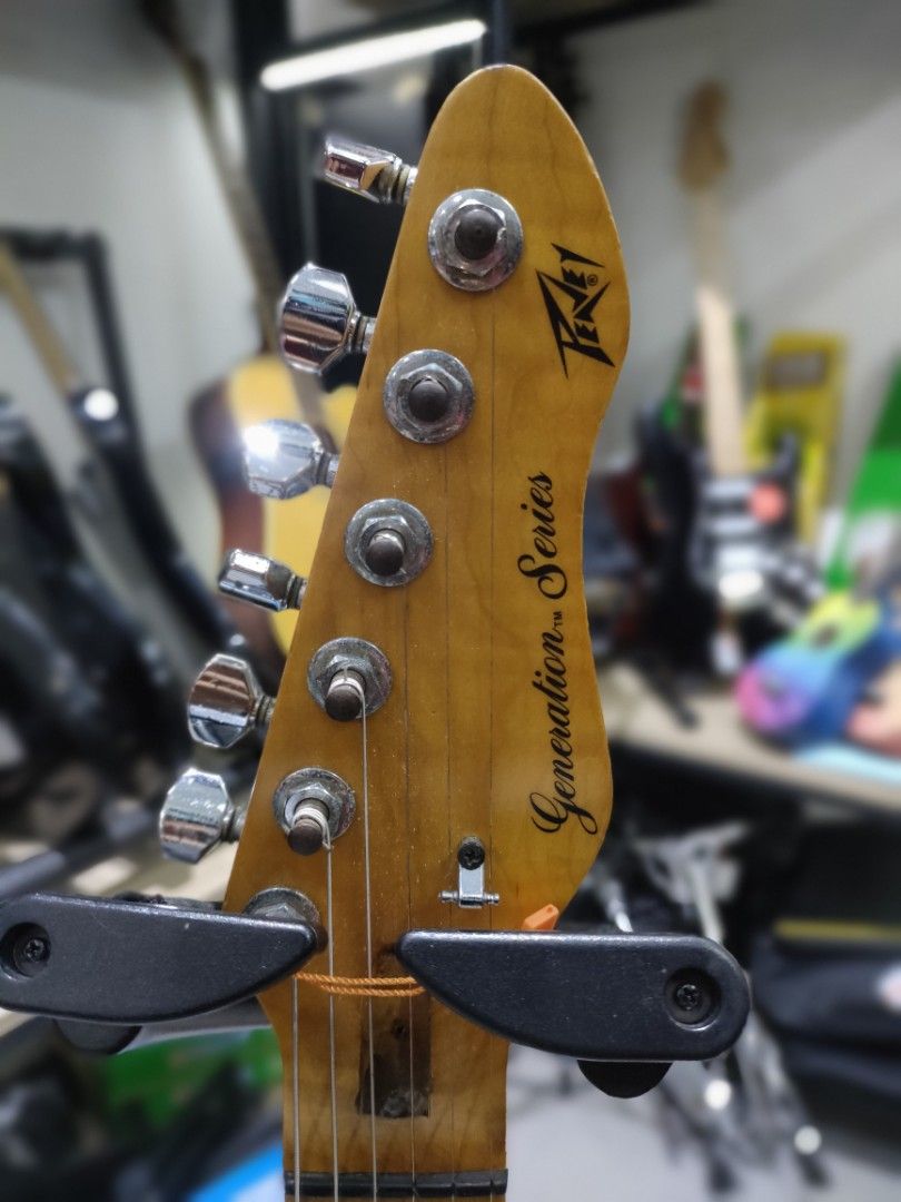 Peavey Guitar Electric, Hobbies & Toys, Music & Media, Musical ...