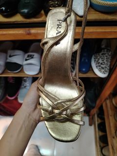 (Category: ) located in . Submitted by Fashiondesancarlos (Listing ID 1295318722, Image 1). Description: .