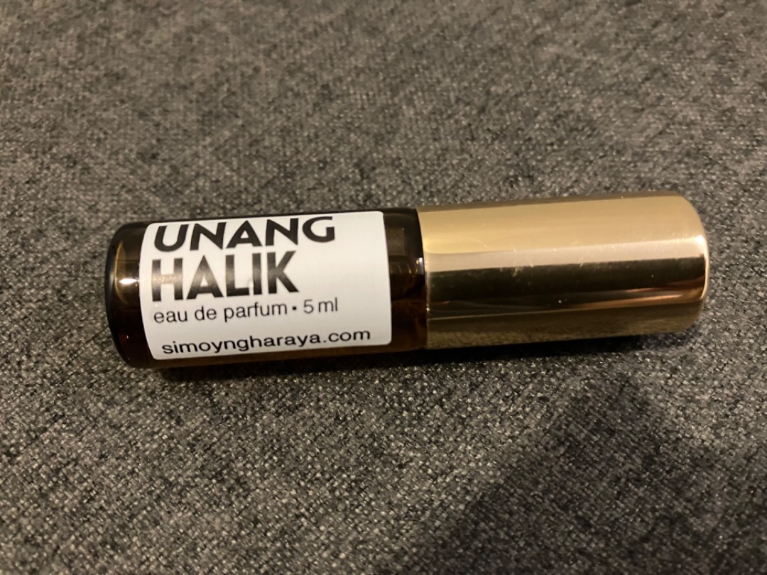 Simoy ng Haraya Unang Halik sampler, Beauty & Personal Care, Fragrance ...