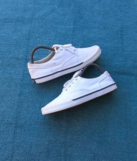 Sperry white sneakers