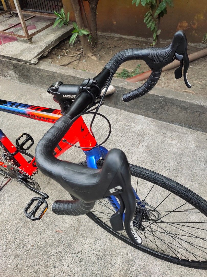 👉STOUT FORCE 2x8 STI ROADBIKE (Category: Bicycles) located in Antipolo. Submitted by mgrace0920 (Listing ID 1295267879, Image 3). Description: ONHAND NA ULIT‼️SUPER MARKDOWN SALE😱👌 👉STOUT FORCE 2x8 STI ROADBIKE ✔️MADE BY MOUNTAINPEAK ✔️FREE ASSEMBLE ✅BEFORE▪️9,500 ❌ ✅NOW ▪️8,200👌 Available color 🩶🤍Gray stone 🖤❤️Black red 💙💚Blue green ❤️💙Red blue SPECS: 👇👇👇 ✅ Alloy Frame Internal Cabling ✅ Ltwoo R3 STI Shifters ✅ 2x8 Speed ✅ RD: Smac