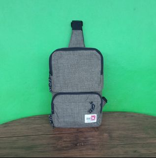(Kategori: ) berada di . Dikirim oleh friza_store (ID iklan 1295333923, Gambar 1). Deskripsi: .