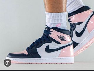 (Category: ) located in . Submitted by sneakersbae (Listing ID 1295319078, Image 1). Description: .