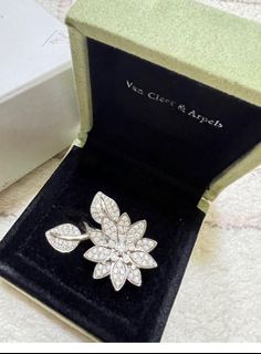 (Category: ) located in . Submitted by graciousjewellery (Listing ID 1295325765, Image 1). Description: .