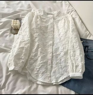 (Category: ) located in . Submitted by messyy.wardrobe_ (Listing ID 1295268706, Image 1). Description: .