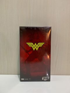 Wonder Woman Uv Care Pocket Sterilizer