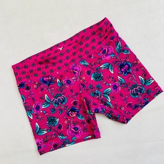 Active wear/ old navy shorts/ ladies sports shorts/ running shorts/ sexy sports shorts/ yoga shorts/