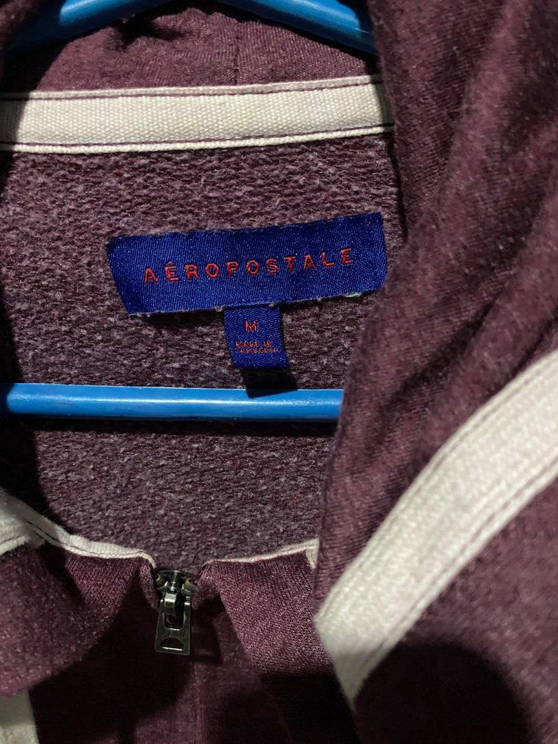 Aeropostale jacket (Category: Coats, Jackets and Outerwear) located in Manila. Submitted by chemit97 (Listing ID 1295358796, Image 2). Description: Authentic aeropostale garment Pleaase manage your expectation since this is stored inside the cabinet for quite sime time.