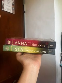 Anna and the French Kiss and Isla and the Happily Ever After