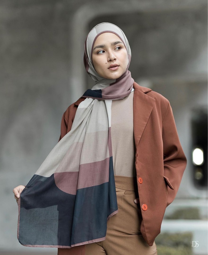 diana rosh shawl