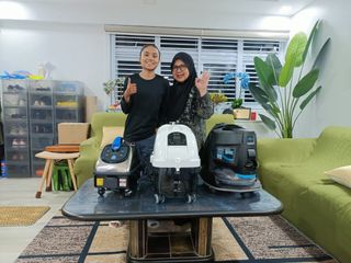 (Category: ) located in . Submitted by bestbuyvacuum (Listing ID 1295371883, Image 1). Description: .