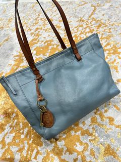 (Category: ) located in . Submitted by thriftbytiya (Listing ID 1295388618, Image 1). Description: .