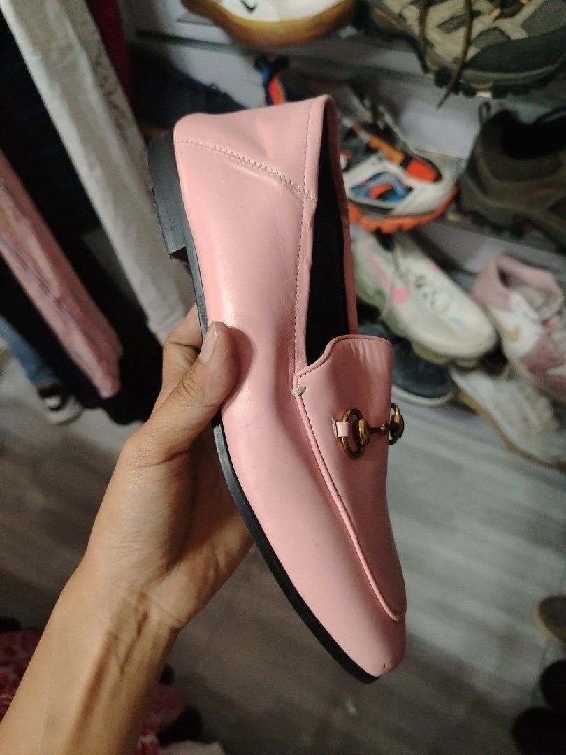 Gucci pink slip on sandal Women s Fashion Footwear Flats Sandals on Carousell