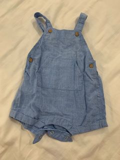 (Category: ) located in . Submitted by jnyeeee (Listing ID 1295382499, Image 1). Description: .