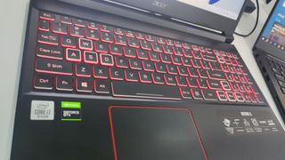 （分類：）位於 。 由 nicolas19901010 提交（商品編號 1295422527，圖片 1）。簡介： 。