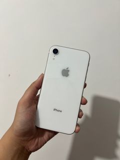 Iphone XR with Free Airpods