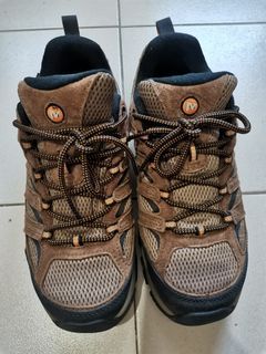 Merrel MOAB3 Waterproof Men’s Hiking Shoes