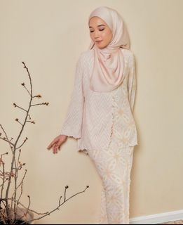 (Category: ) located in . Submitted by mieaziz (Listing ID 1295475492, Image 1). Description: .