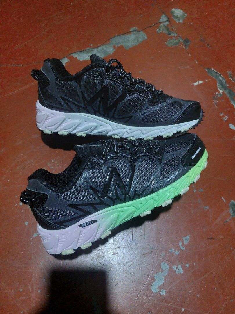 New balance mt 790 shop