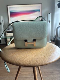 （分類：）位於 。 由 royaume.hermes 提交（商品編號 1295399203，圖片 1）。簡介： 。