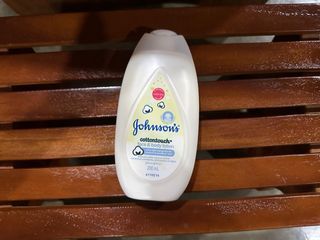 NEW Johnson’s Cottontouch Face & Body Lotion