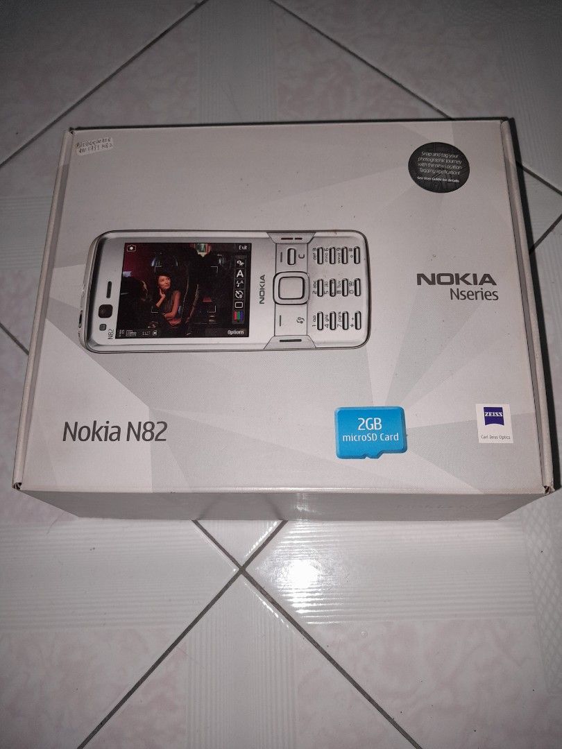 Original Nokia N82 Box