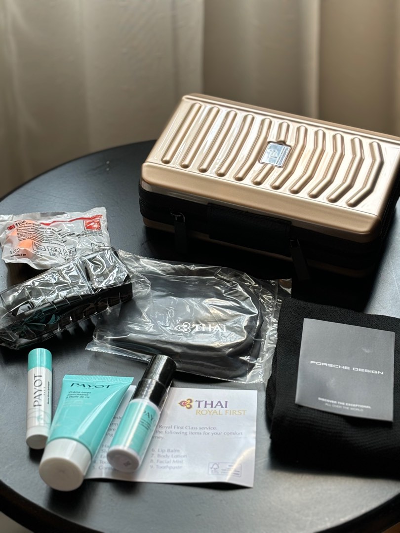 ☆【未使用品】 タイ国際航空 ファーストクラス限定 アメニティ