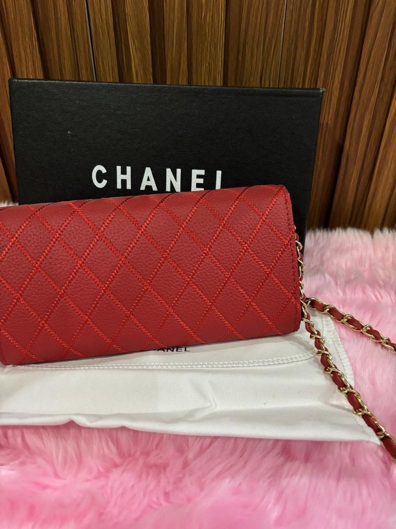 Preloved Japan Sling Wallet Chanel (Category: Luxury Bags & Wallets) located in Cebu City. Submitted by day.98 (Listing ID 1295488195, Image 3). Description: selected from japan surplus pure leather with holo sticker with dust bag no flaws.