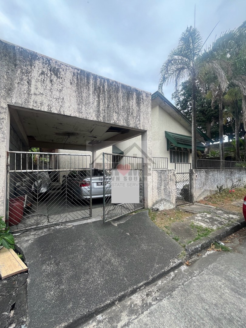 Bungalow House for Sale in Teresa Park, Pilar, Las Pinas City, Property