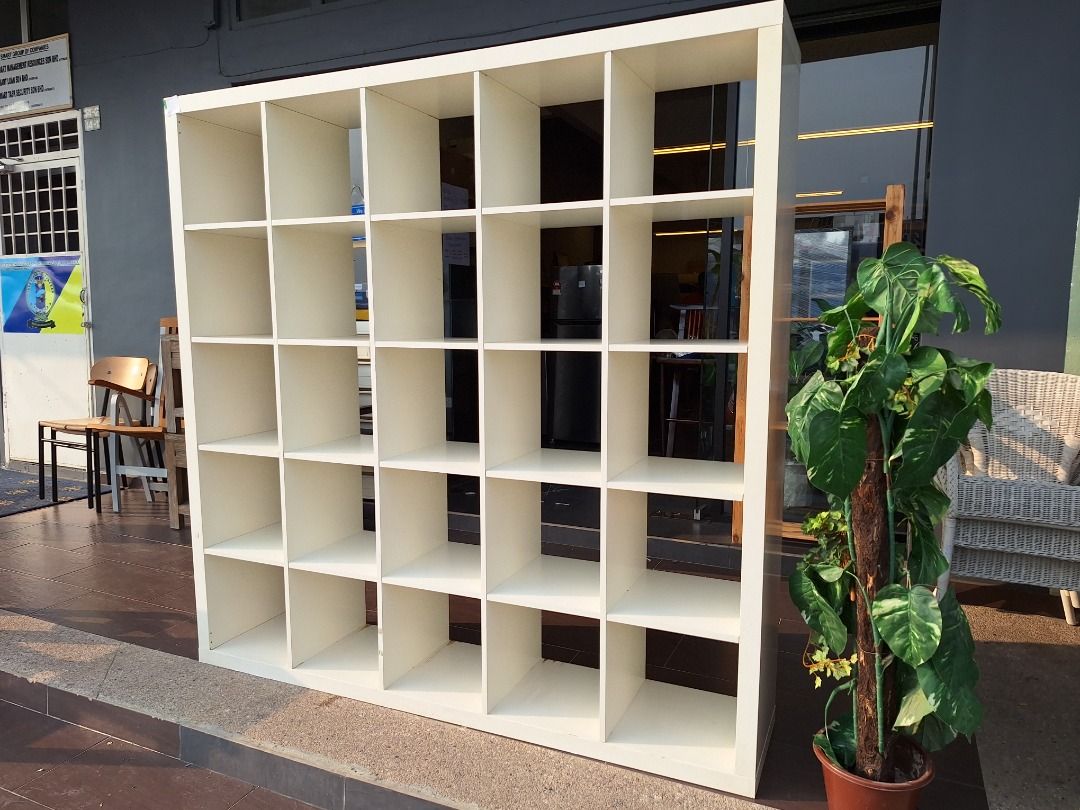 (Rare, Discontinued) IKEA KALLAX Shelving unit, white, IKEA KALLAX Unit Rak, putih 182x182 cm