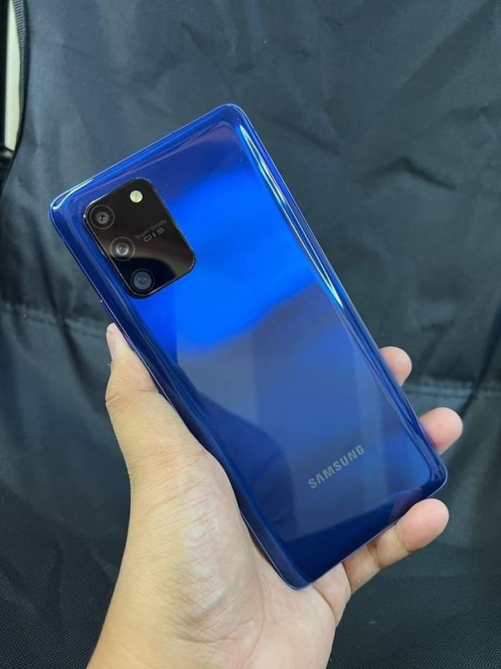 SAMSUNG S10 LITE (Category: Samsung) located in Agoncillo. Submitted by andreiqtp2t (Listing ID 1295463569, Image 1). Description: Samsung Galaxy S10 Lite 16GB 8+8 & 128GB Prism Blue 💙 Super AMOLED Plus, HDR10+ 🌈 Super Steady OIS 🤳 Rare unit Recommended for Camera 📸 Smooth For gaming Good FPS 🍀 Snapdragon 855 🐉 Brand new Price 2024 estimated 22k - 25k Ganda camera, pati 0.5 malinaw 48 MP, f/2.0, 26mm (wide), 1/2.0", 0.8µm, PDAF, Super Stead