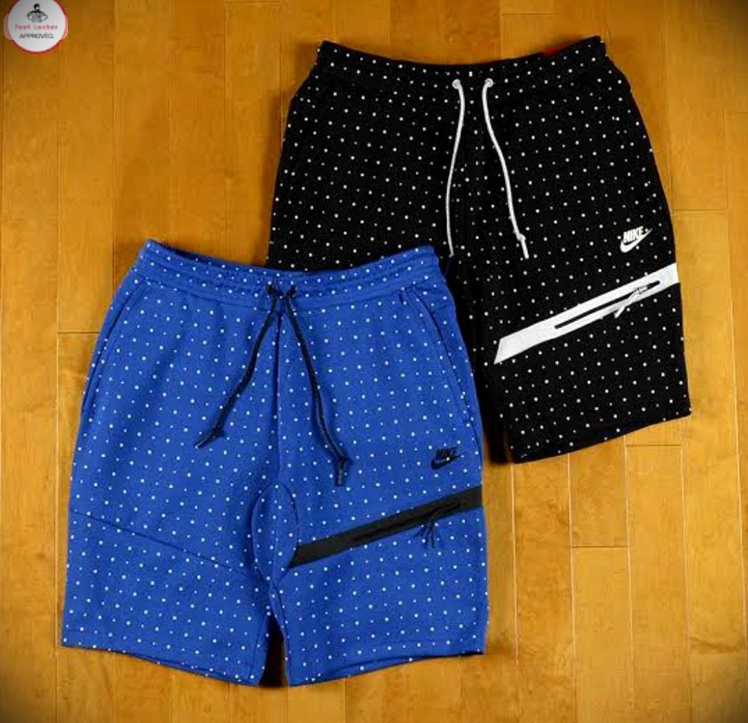 Nike tech fleece polka dot shorts discount