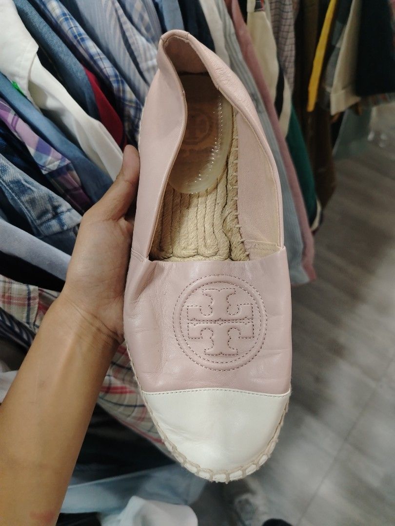 Tory burch light pink espadrille sandal Women s Fashion Footwear Flats Sandals on Carousell
