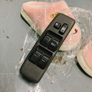 （分類：）位於 。 由 bo.shop___ 提交（商品編號 1295401730，圖片 1）。簡介： 。