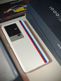 vivo iQOO 11 BMW Gaming Phone 16+256GB