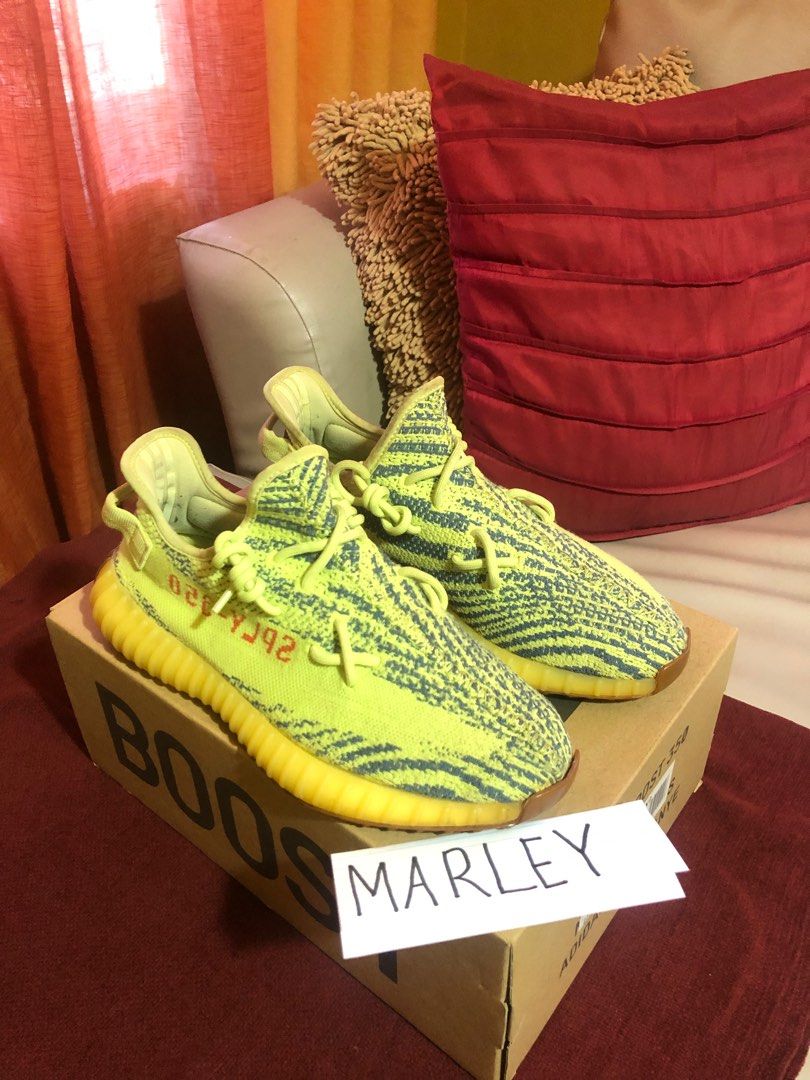 Yeezy boost 350 v2 frozen yellow foot locker cheap