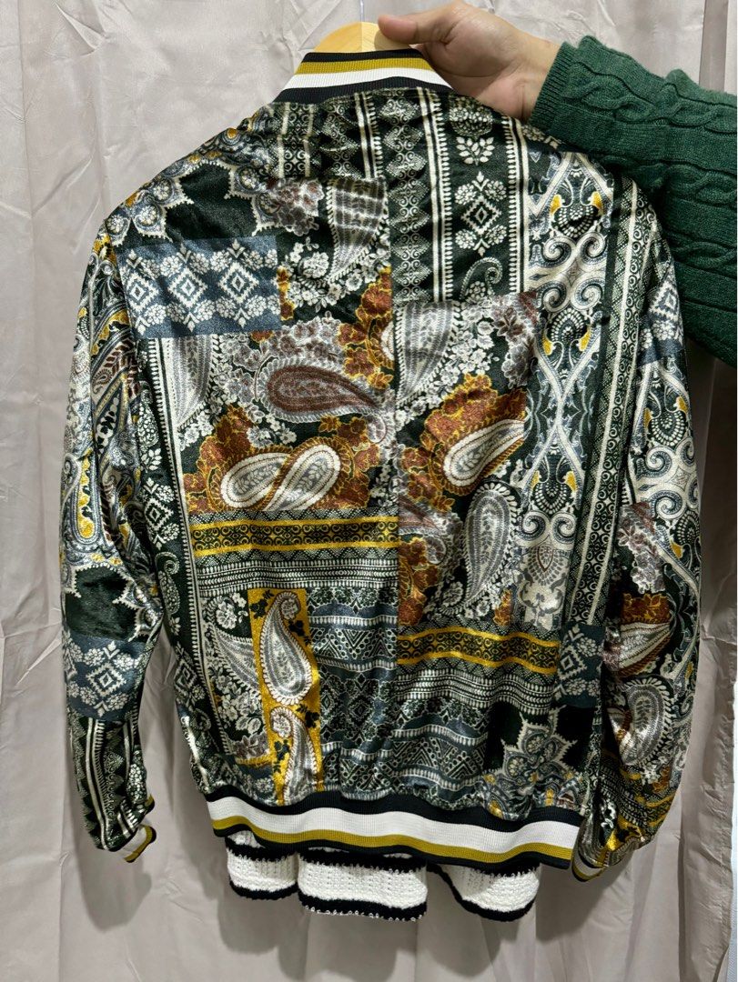 Zara Paisley Green Printed Bomber Jacket, Fesyen Pria, Pakaian