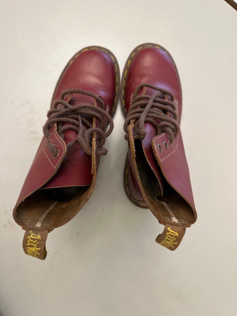 1460 Oxblood Quilon DR. MARTENS (Category: Boots) located in Makati City. Submitted by Pipie (Listing ID 1295557794, Image 3). Description: Use 3x only for photo shoot in Japan..