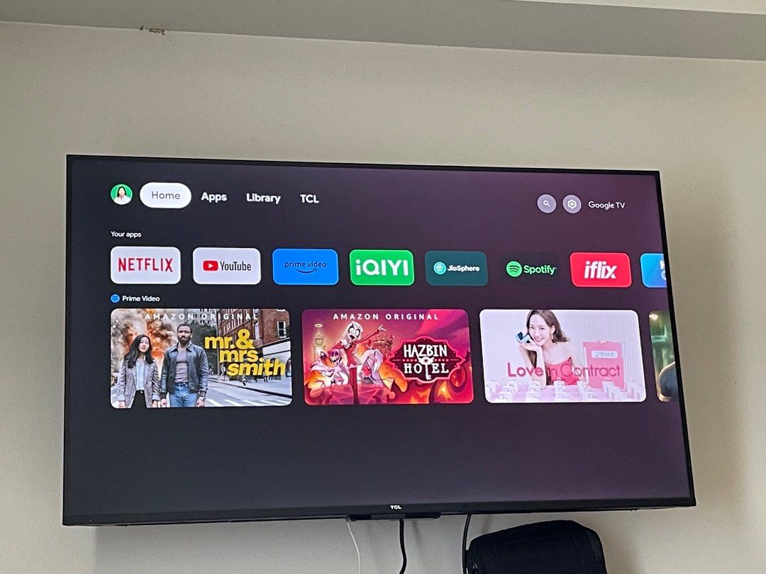 43” 4k TCL P635 Smart Android TV (Category: TV) located in Mandaluyong City. Submitted by itsjustjane13 (Listing ID 1295563898, Image 1). Description: No box No scratches Rarely used. Pang Netflix lang. Surprisingly ang tibay nya ha??! Akala ko before sisirain yung brand na to but naur! Ang ganda pa din ng quality niya. No issues, no chip, walang sira sa screen mismo RFS: decluttering, we have 2 TV’s na. Wala nang mapaglagyan since yung sa bedroo