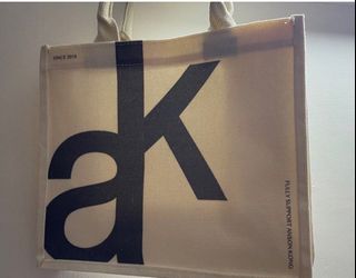 （分類：）位於 。 由 kongabc 提交（商品編號 1295691738，圖片 1）。簡介： 。