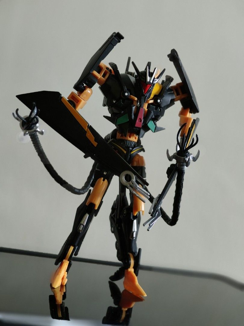 APC Transformers Soundwave, Hobbies & Toys, Toys & Games on Carousell