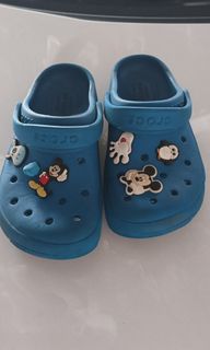 (Category: ) located in . Submitted by babylab (Listing ID 1295561087, Image 1). Description: .