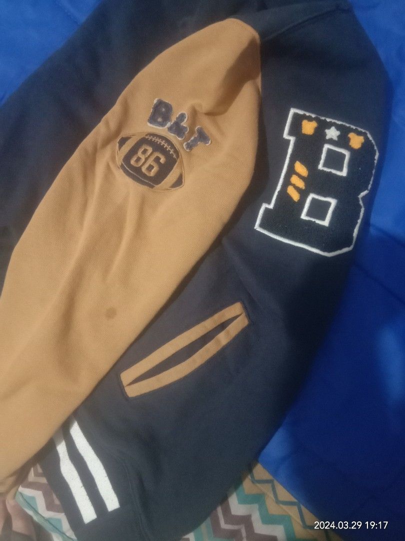 Beatoy vintage varsity jacket 20x29 (Category: Coats, Jackets and Outerwear) located in Manila. Submitted by ver091 (Listing ID 1295631128, Image 2). Description: ok.